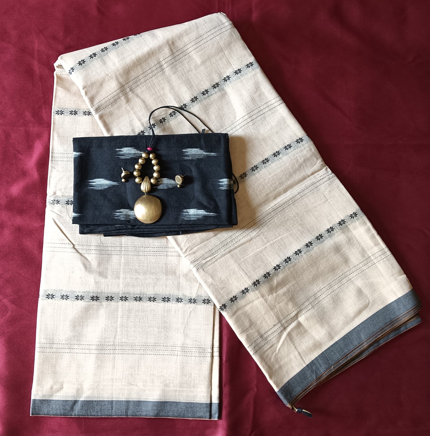 Narayanpeth Mercerised Cotton Saree - Ivory colour