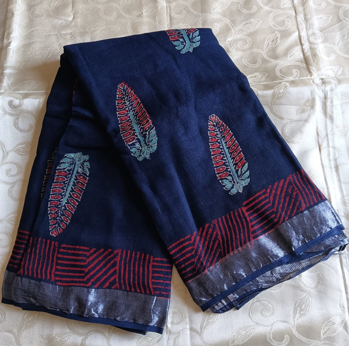 Hand Block Bagru Printed Linen Saree - Indigo